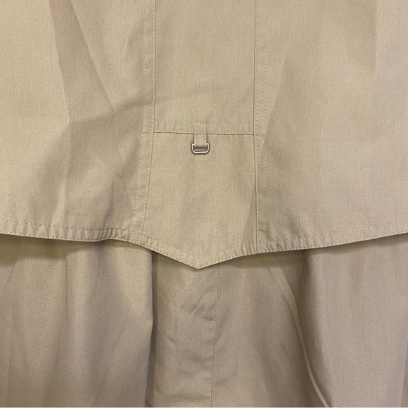 Vintage trench coat with rain guard - Picture 7 of 12